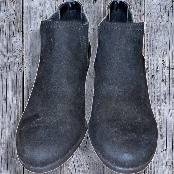 Black American Eagle Booties - Picture 4 of 6